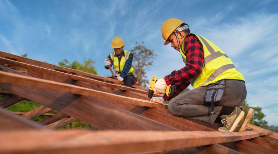 Professional Flat Roofing Installation services in Bingham, IL